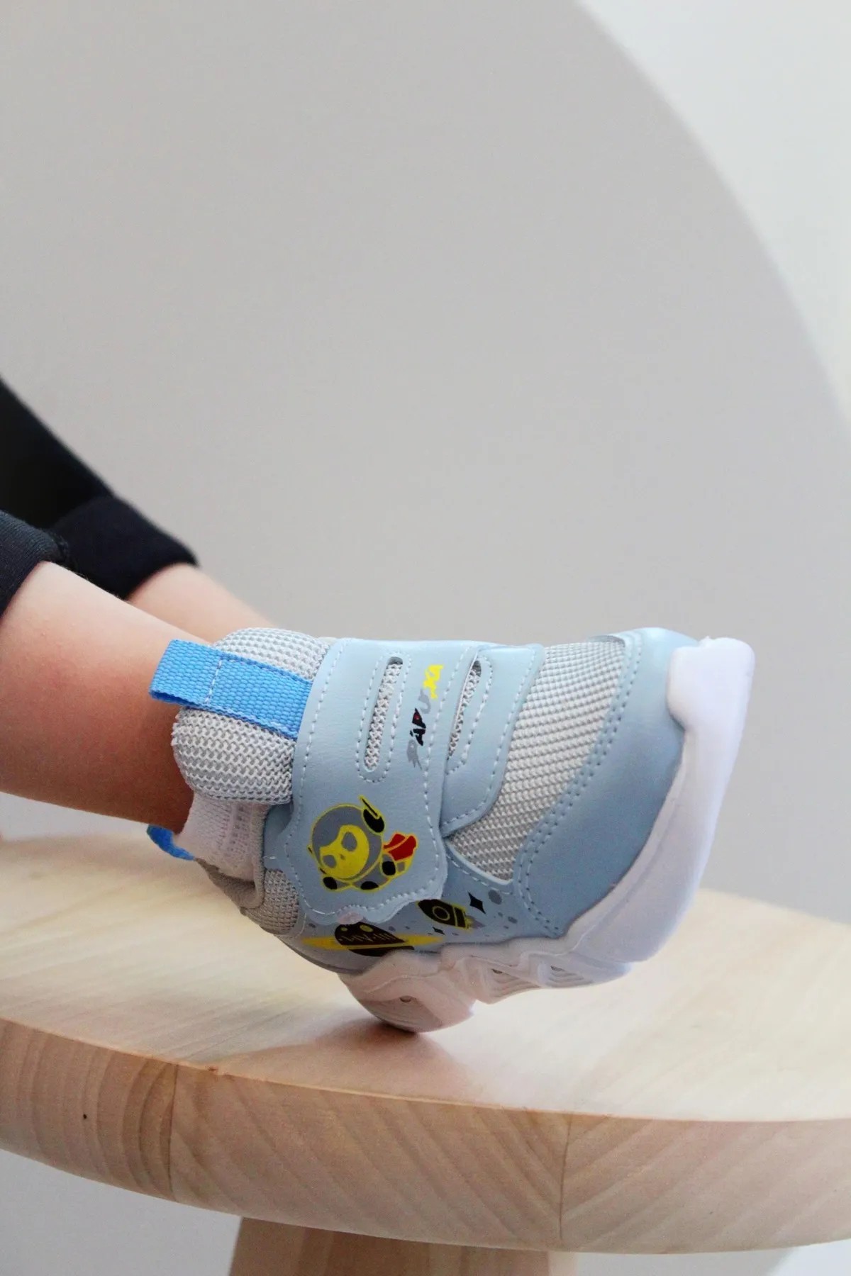 Unisex Işıklı Cırtlı Bebek Spor Ayakkabı Hafif Kaymaz Taban Ortopedik Her Mevsim