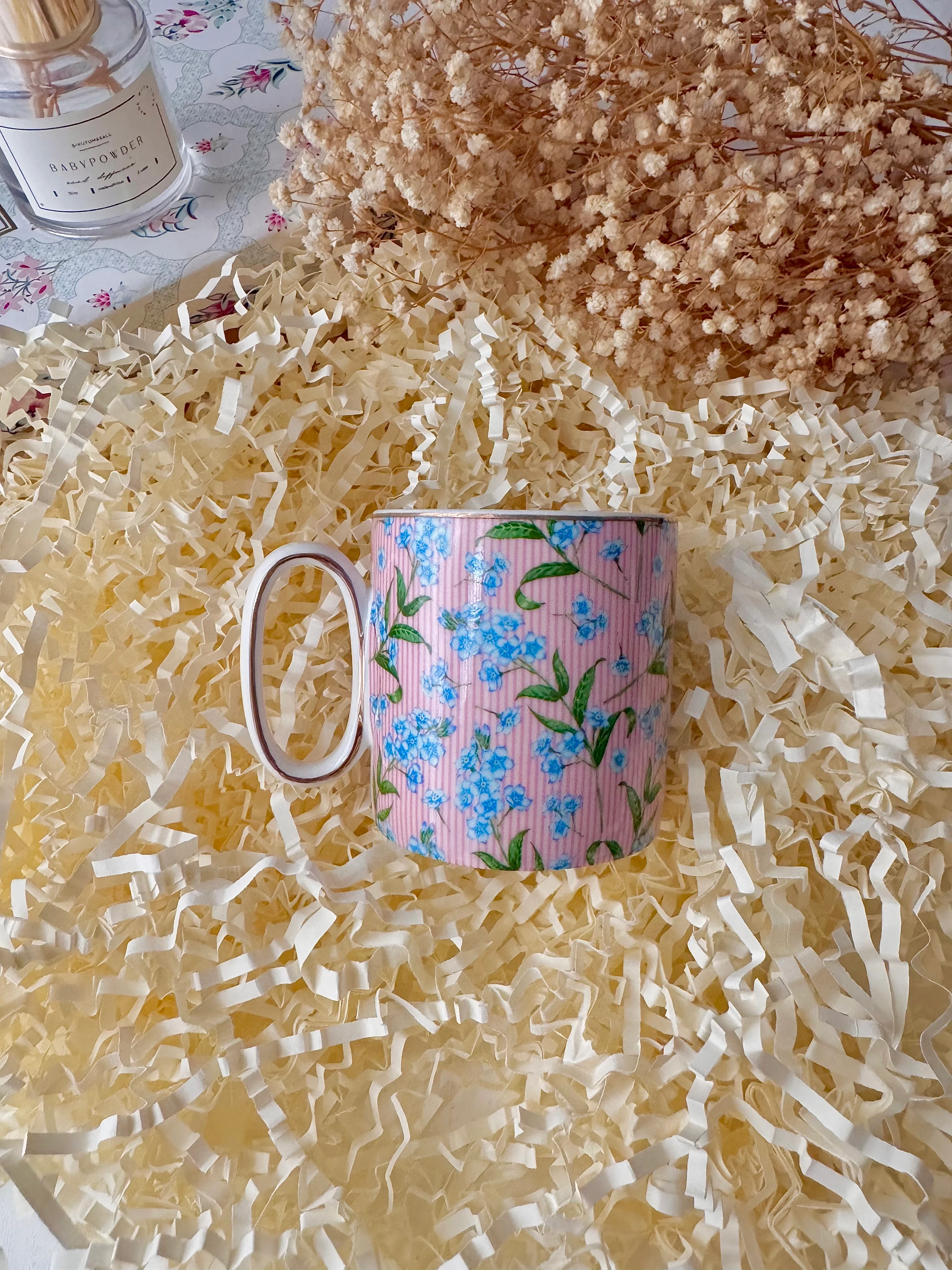 Porselen Çiçekli Kupa Pembe