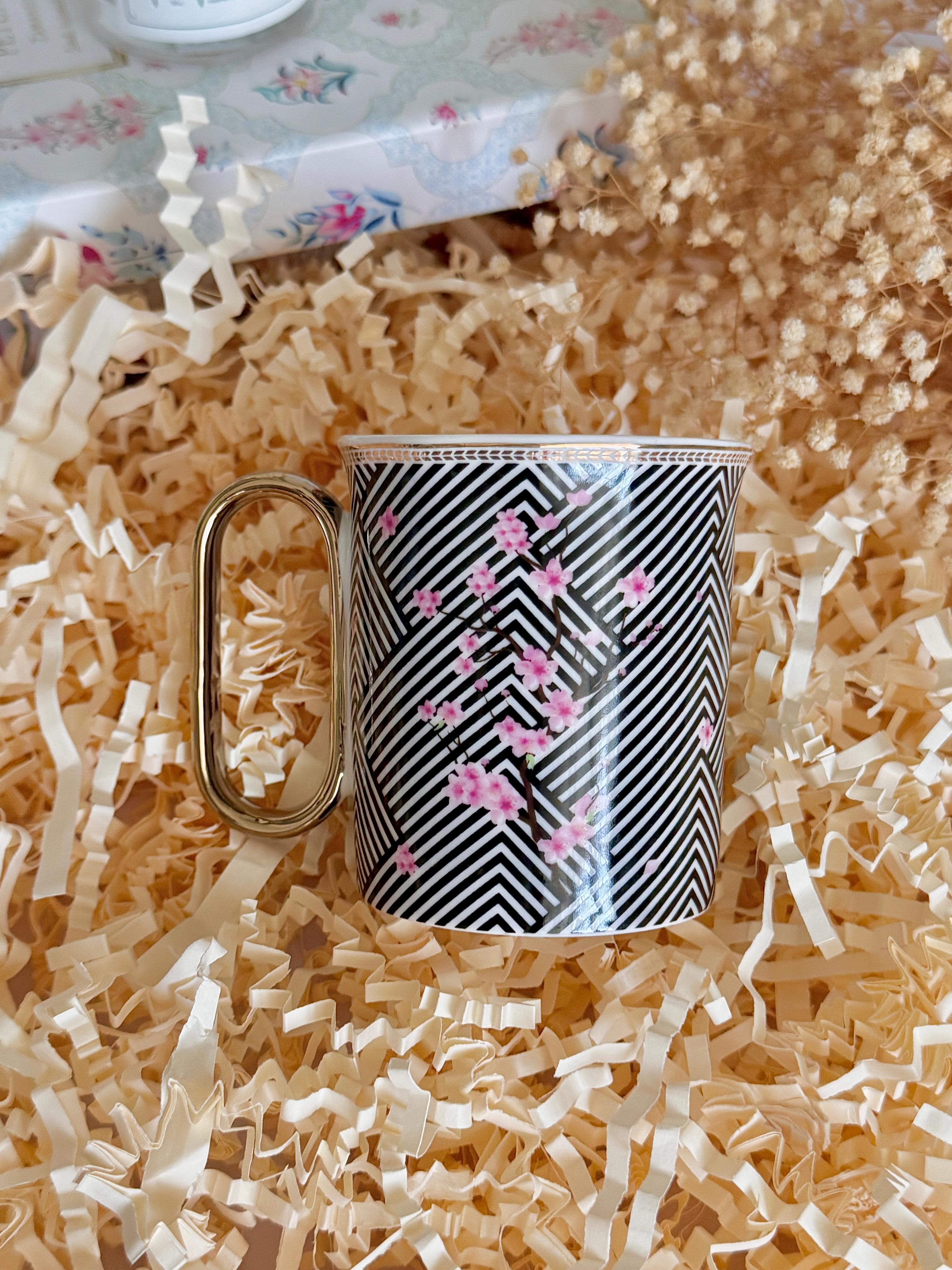 Porselen Kupa Siyah-Pembe