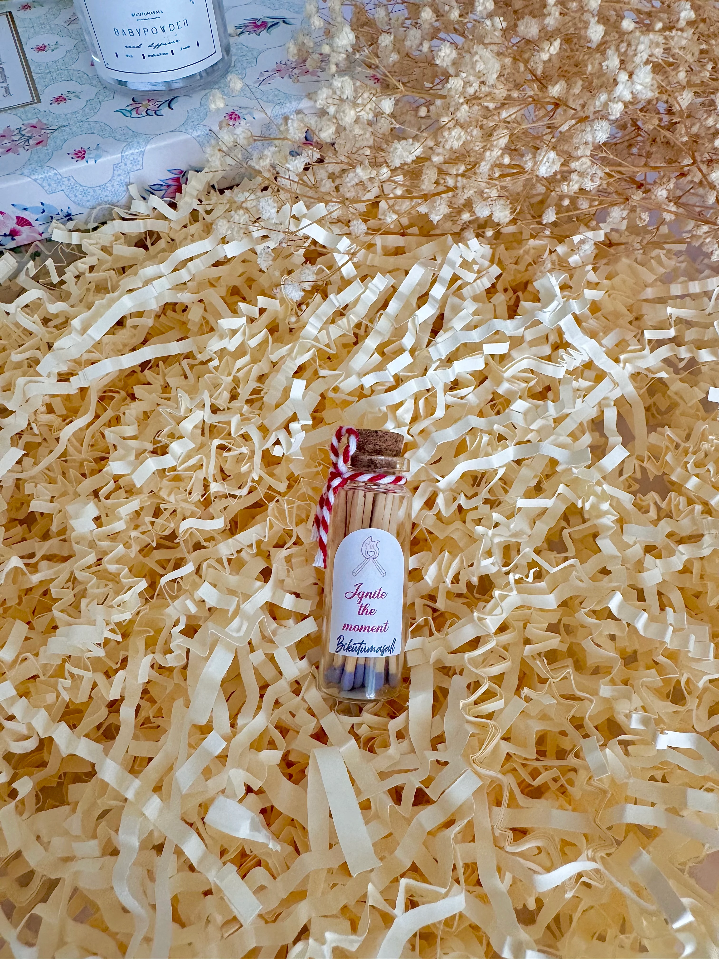 Renkli Kibrit- Cam Tüp