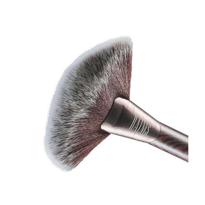 Baims All Over Fan Brush (Vegan Allık, bronzlaştırıcı, kontur ve highlighter Fırçası)