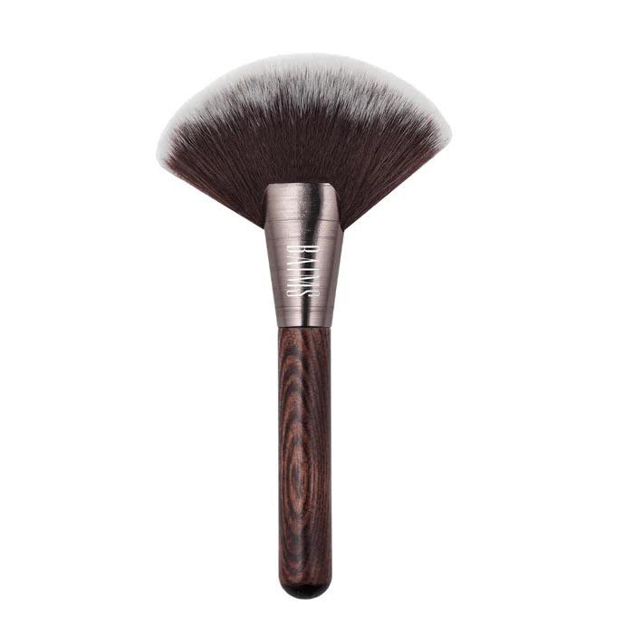 Baims All Over Fan Brush (Vegan Allık, bronzlaştırıcı, kontur ve highlighter Fırçası)