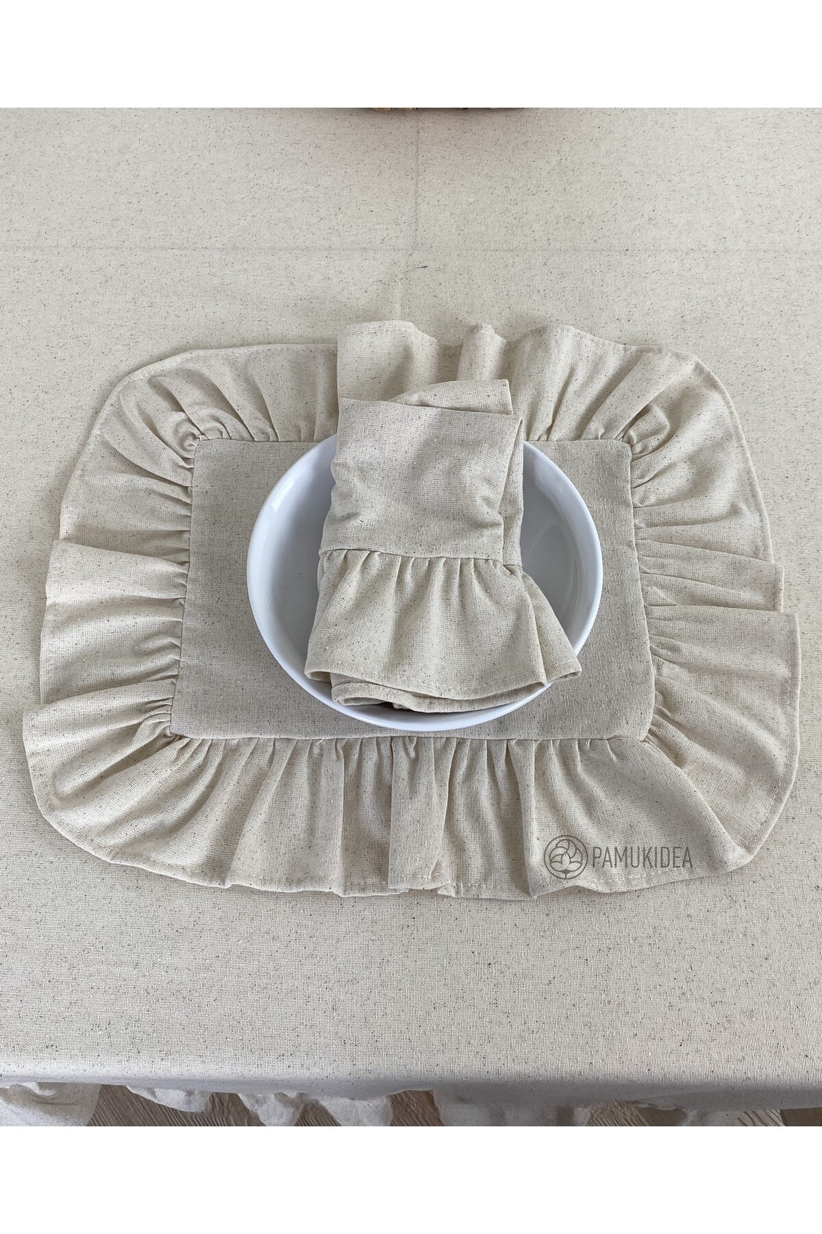 2 Adet | 35x45 cm Fırfırlı Amerikan Servis, Yıkanmış Buldan Keten Dokuma %100 Pamuklu Peçete