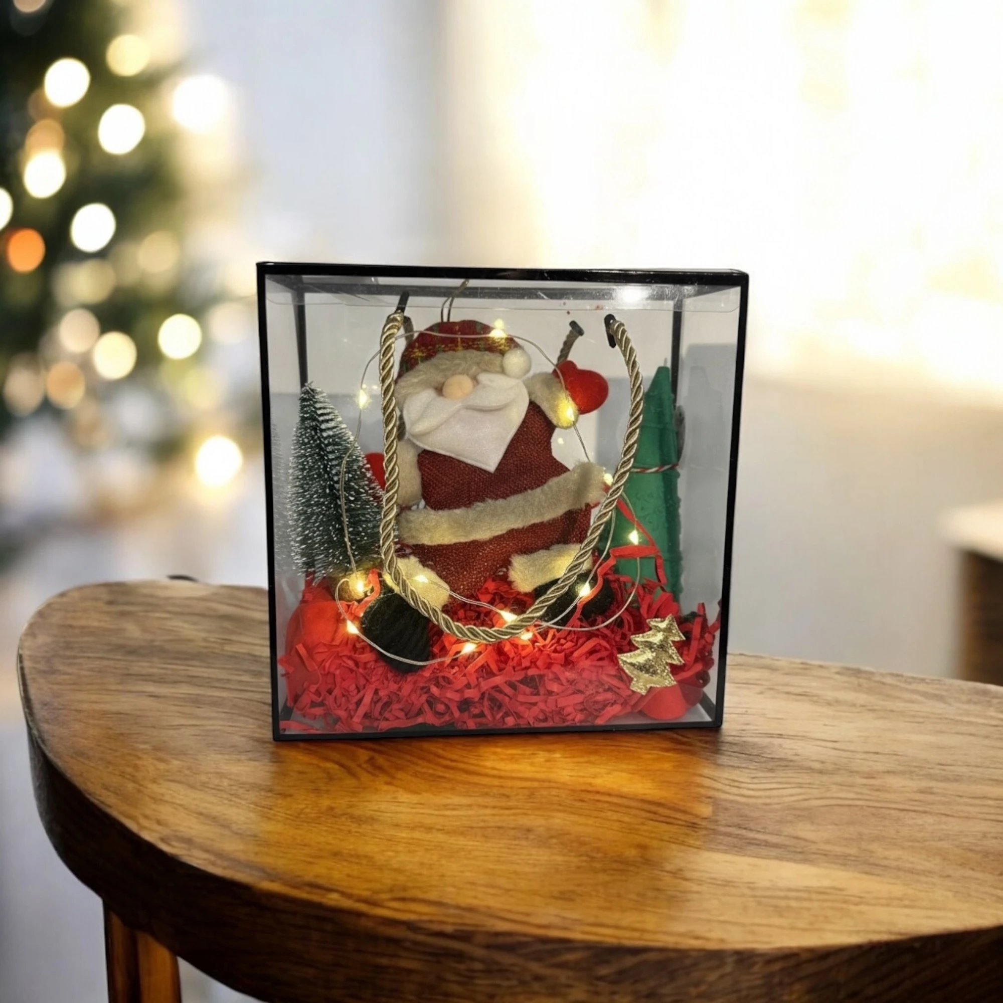 Yılbaşı Hediye Seti -Noel Baba Figür Süs / Çam Kokulu Yılbaşı Mum / Mini Ahşap Ağaç