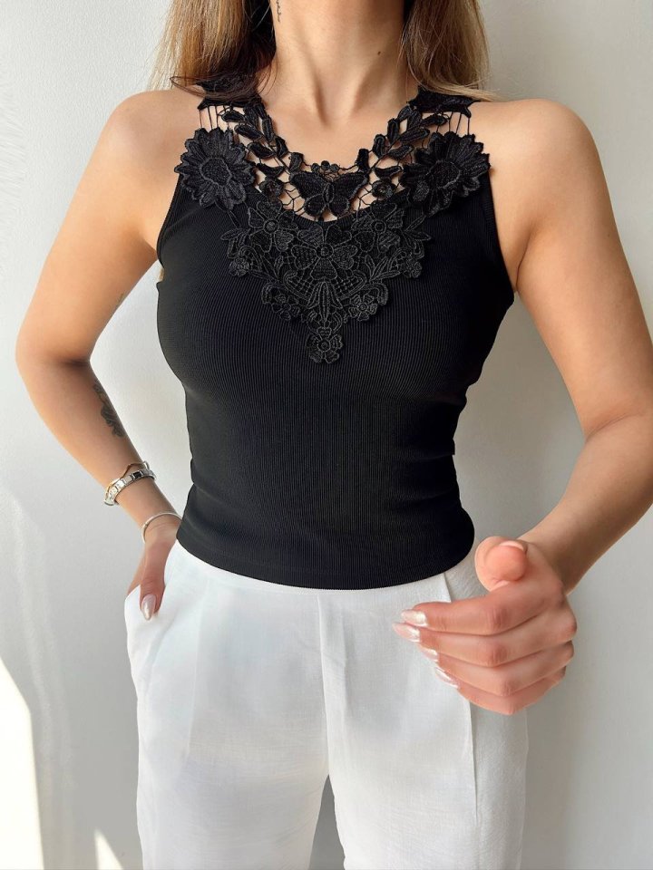 Kadın Kumaş Dantel Detaylı Bluz