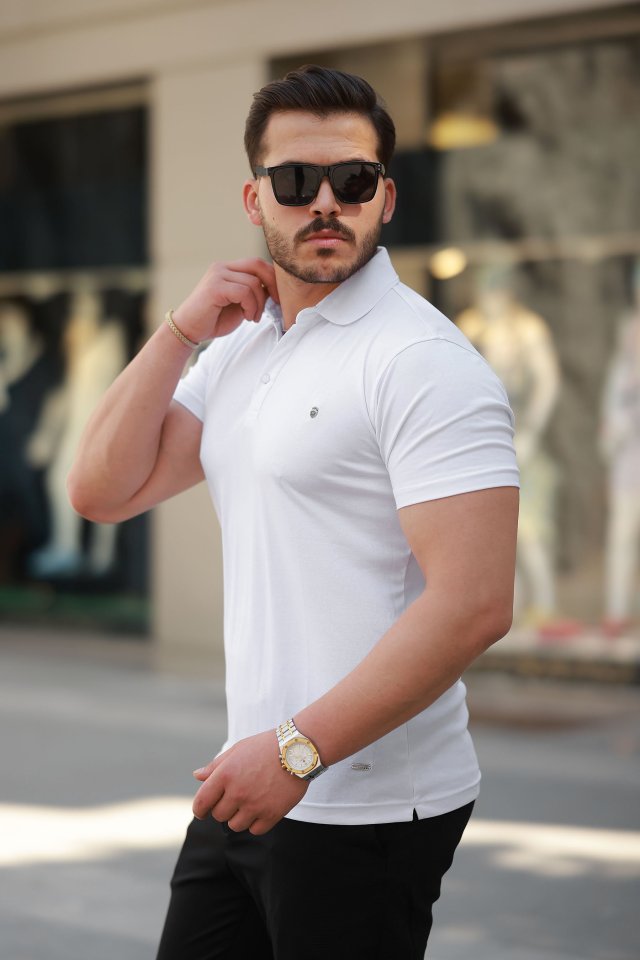 Erkek Yakalı Arma Detaylı Kısa Kollu Tişört