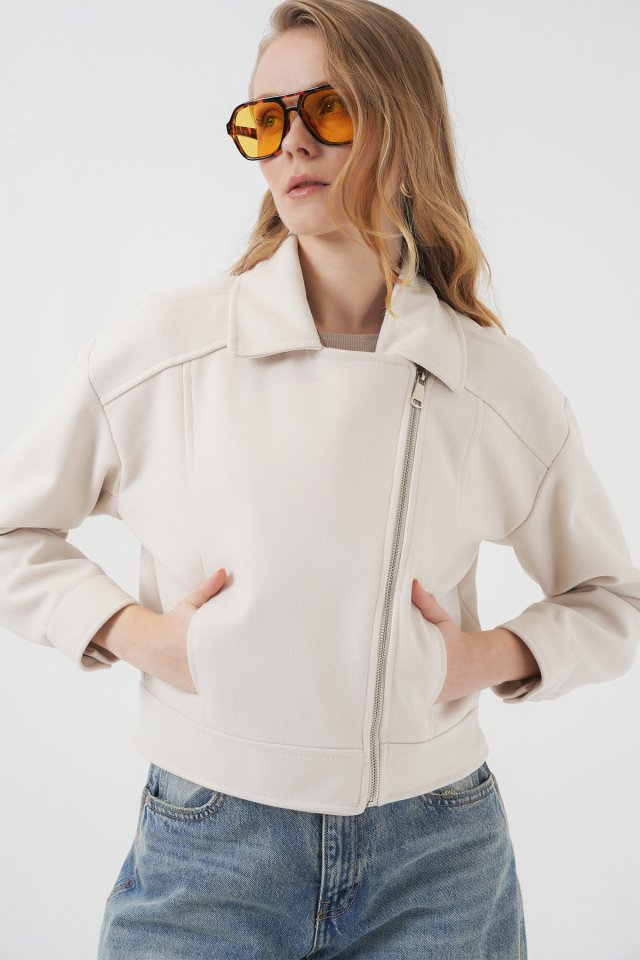 0717 Kısa Kaşe Ceket - Ekru