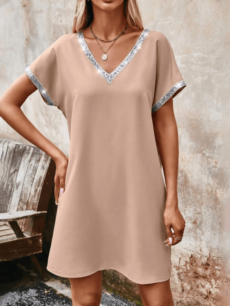 Kadın Yaka Ve Kol Pul Payet şeritli Ithal Krep Elbise