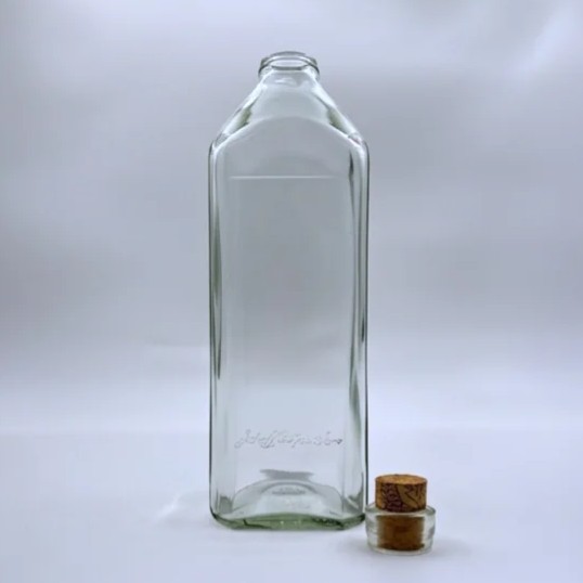 Tasarım Kapaklı Şişestic – Upcycle Cam Şişe (1 Litre & 700 ml)