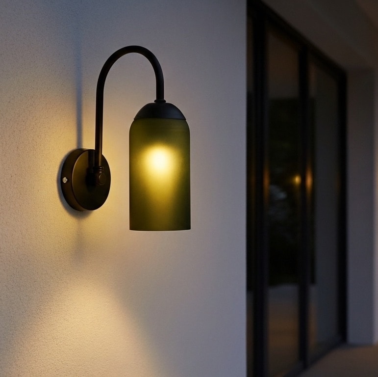 Luna Noir – El Yapımı Cam Aplik