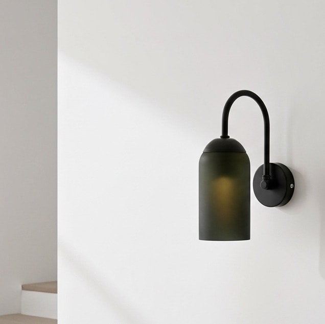 Luna Noir – El Yapımı Cam Aplik