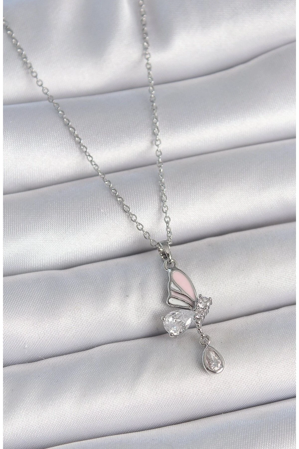 TAŞLI KELEBEK KOLYE (ÇELİK PASLANMAZ)