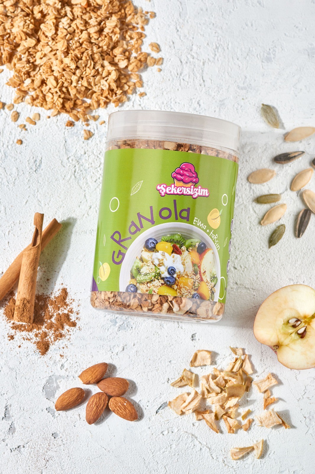 ŞEKERSİZİM ELMA+TARÇIN GRANOLA