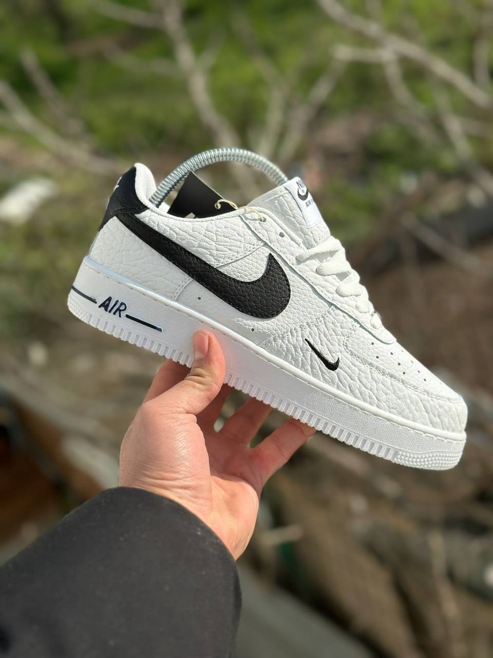 Nike Air Force 1 '07 LV8