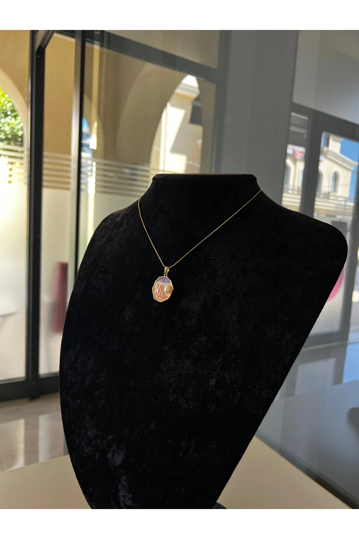 Vintage manzaralı pinterest kolye