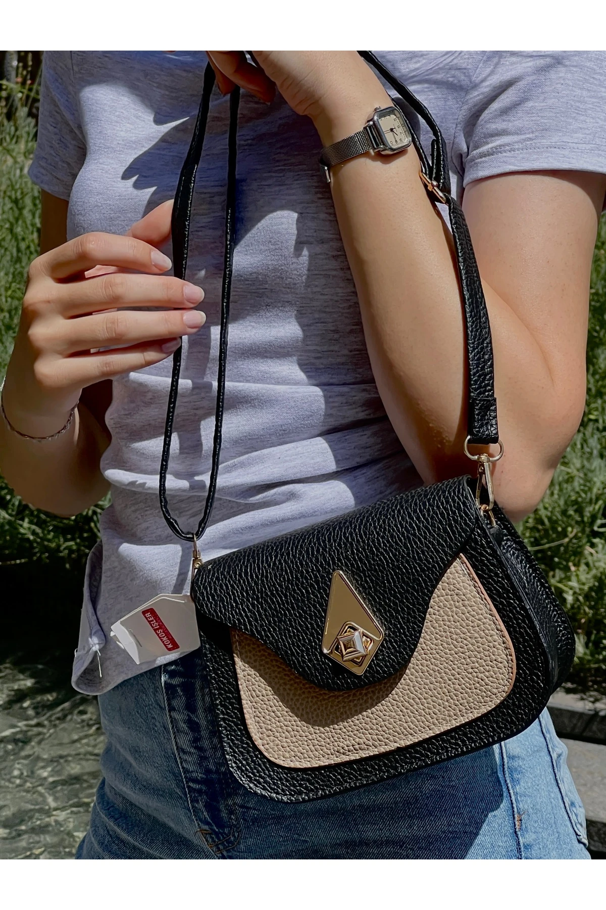 "Kadın Siyah-Bej Renkli Suni Deri Omuz ve Çapraz Çanta"