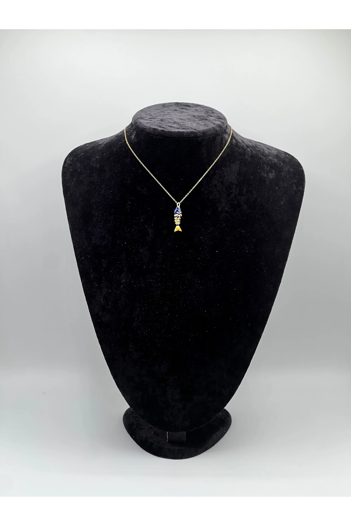 Lacivert balık kolye