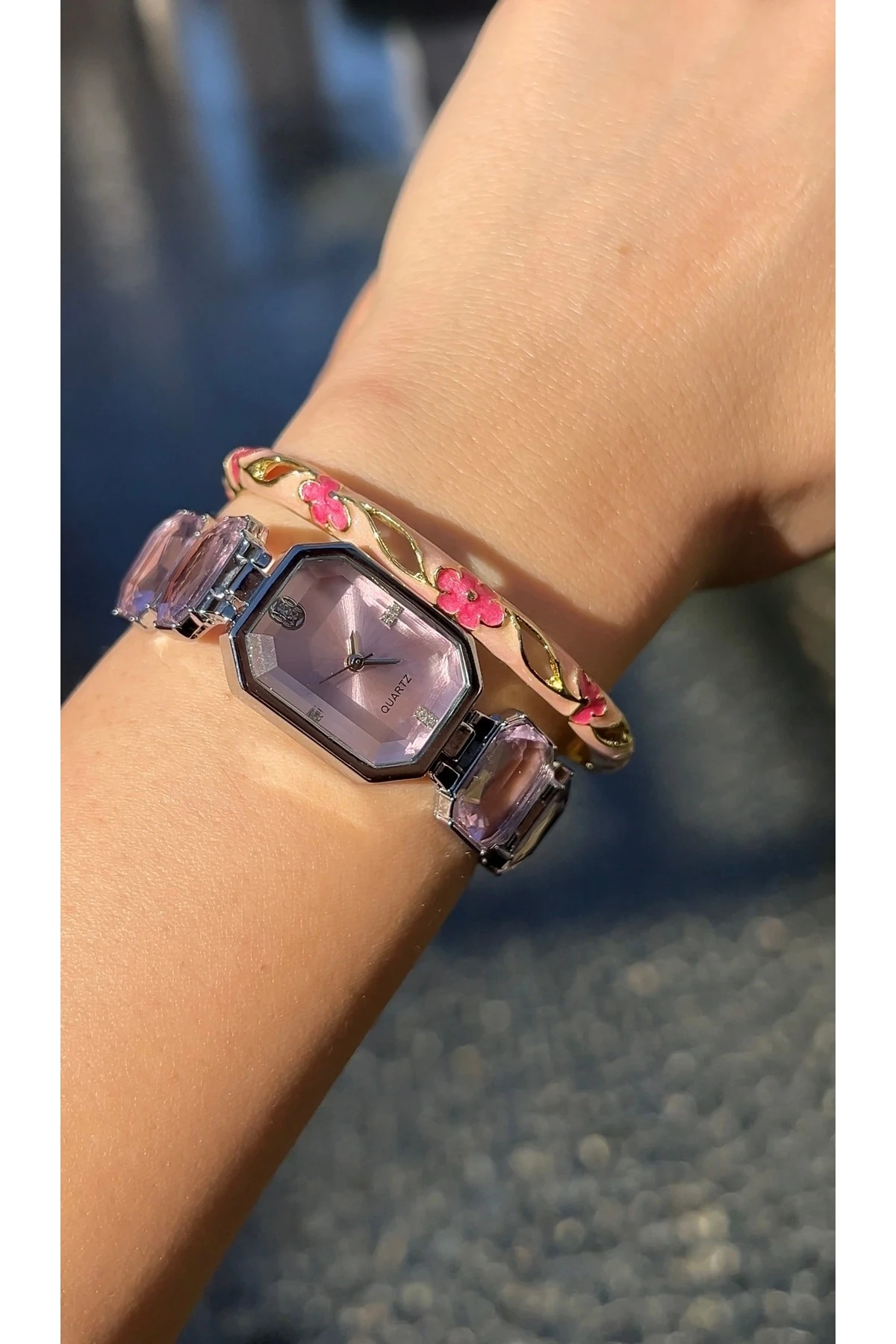 swarvovski model saat