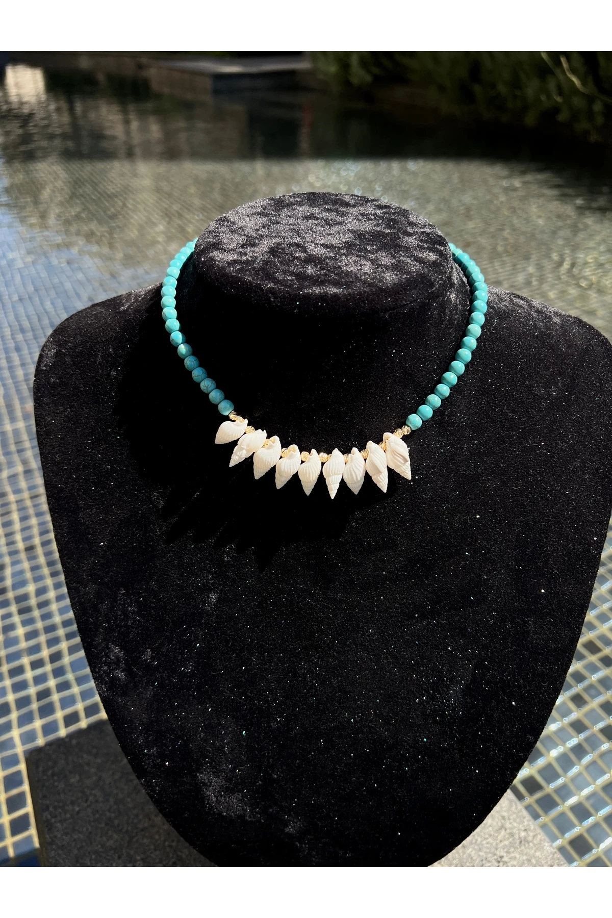 DENİZ ESİNTESİ DENİZ KABUĞU KOLYE