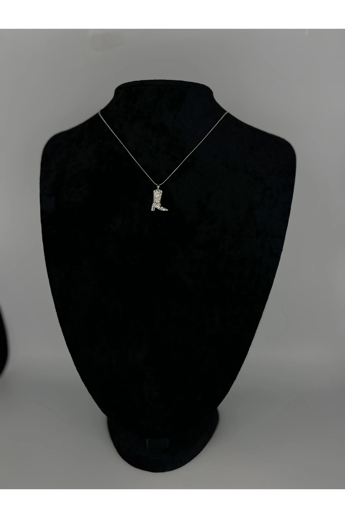 Kovboy Botu Çelik kolye