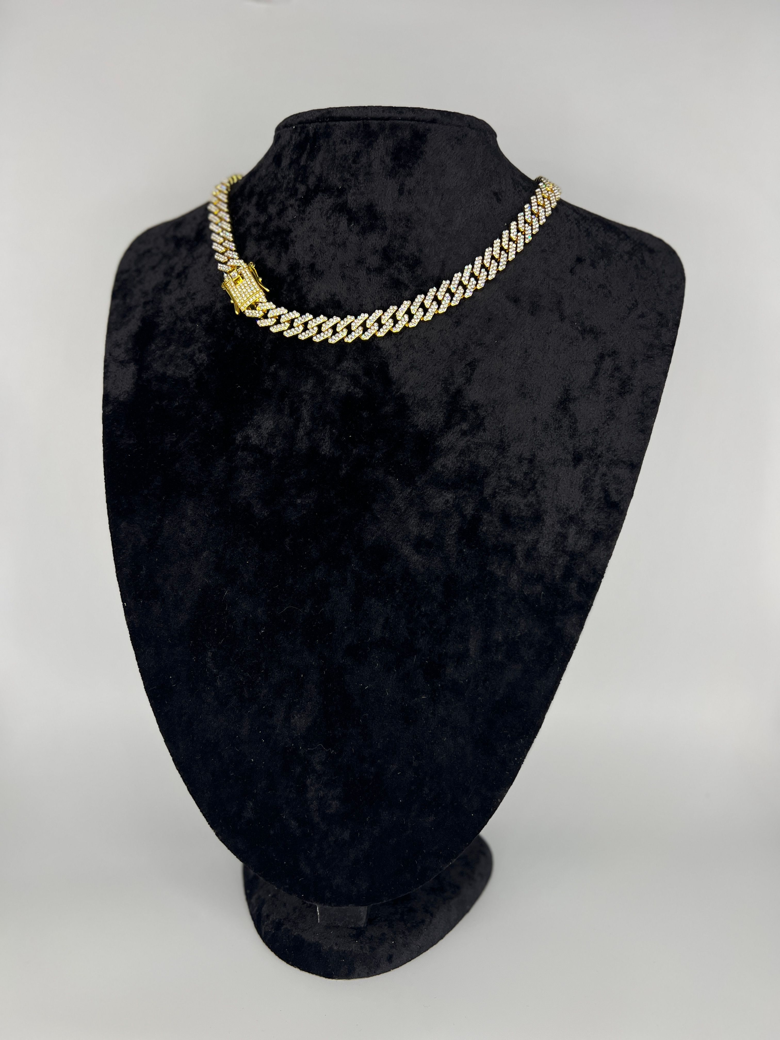 Unisex Taşlı Cuban Zincir Kolye – Parlak Çelik, Hip Hop Stil, Iced Out Görünümlü Gold Renkli - Gold