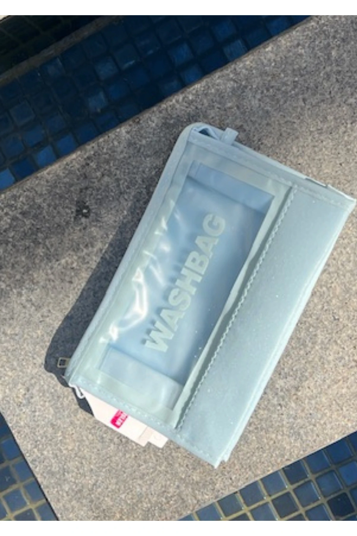 Kadın makyaj ve seyehat çantası