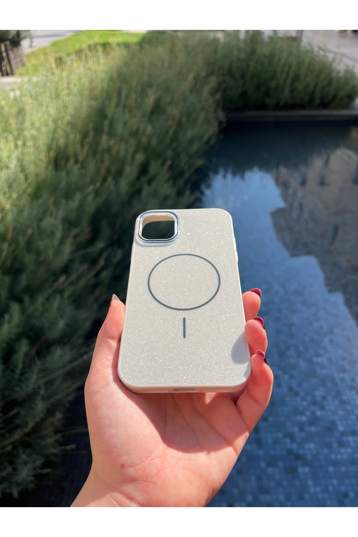 Işıltılı MagSafe Uyumlu İphone 11 Telefon Kılıfı - Şeffaf, Pembe ve Simli Renk Seçenekleri