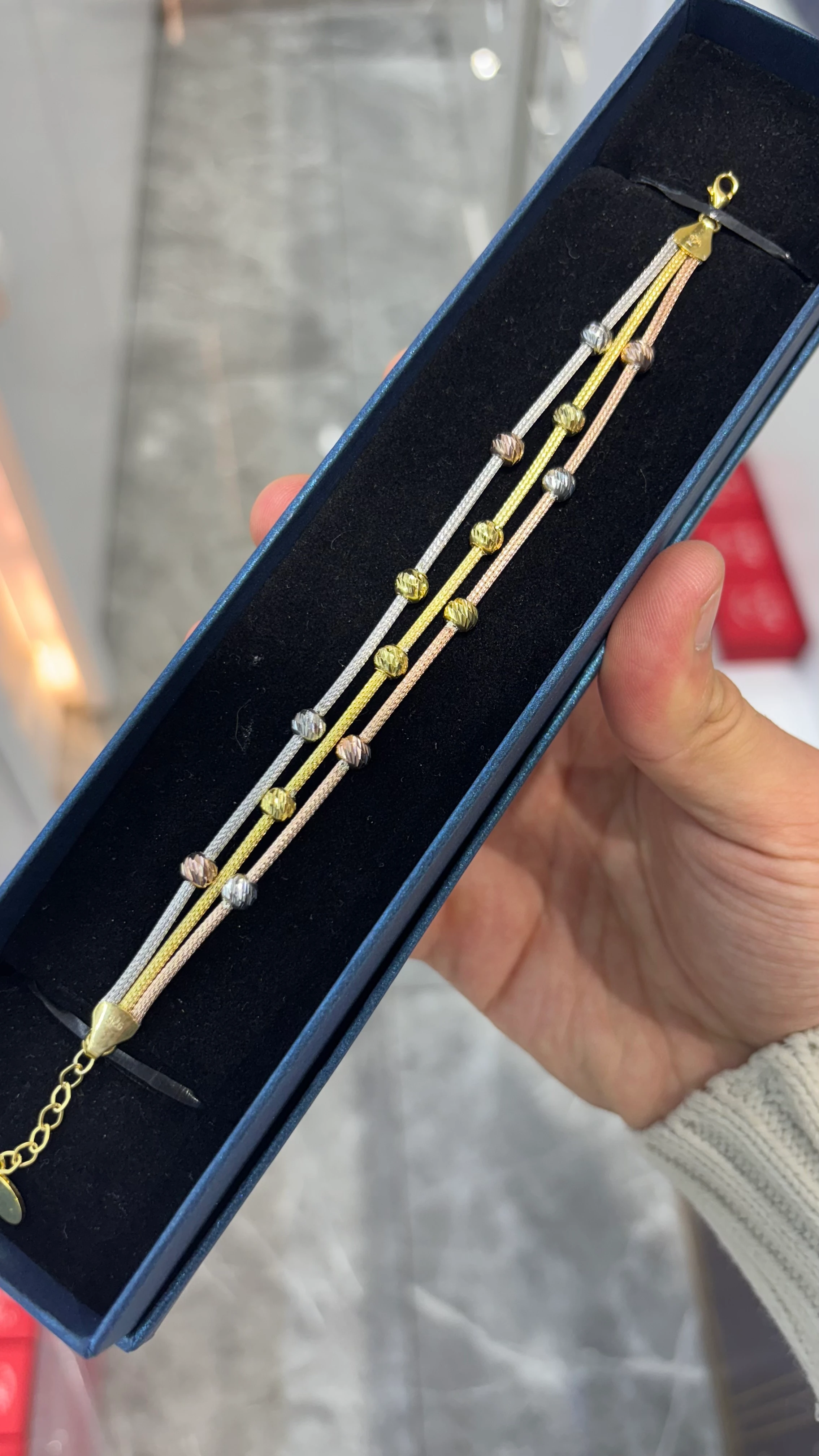 925 Ayar Gümüş Üzeri 22 Ayar Altın Kaplama 3 Renkli Hasır Örgü Luk Model Bileklik  image