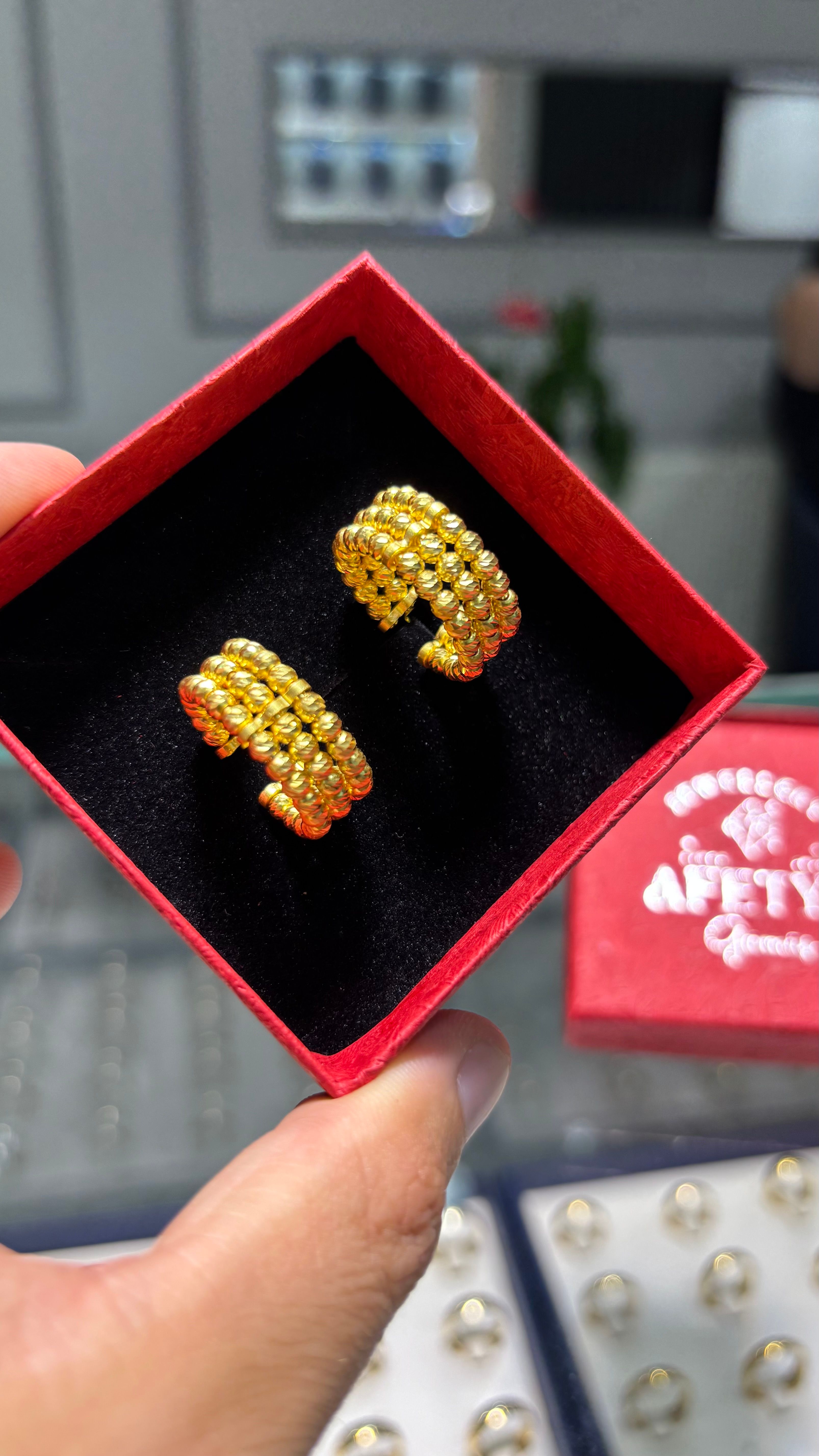925 Ayar Gümüş Üzeri 22 Ayar Altın Kaplama Dorika 3 Sıra Küpe