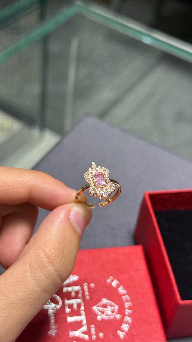 Pembe Taşlı Işıltı Klasiği Rose Renk Vintage Gümüş Yüzük