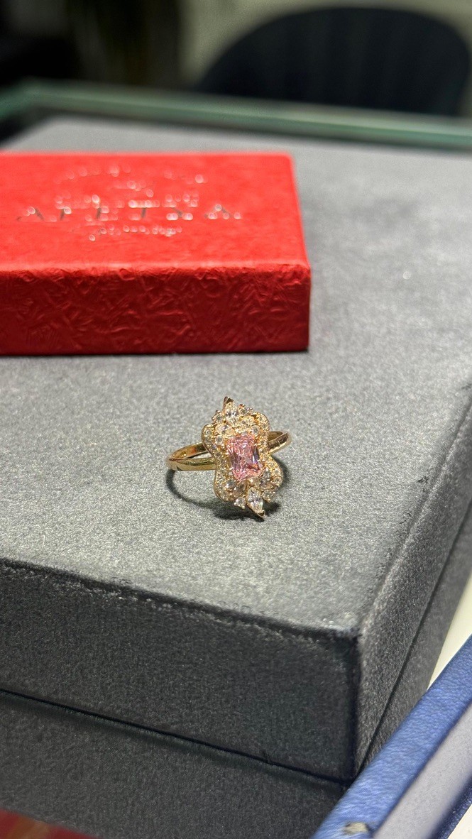 Pembe Taşlı Işıltı Klasiği Rose Renk Vintage Gümüş Yüzük main variant image