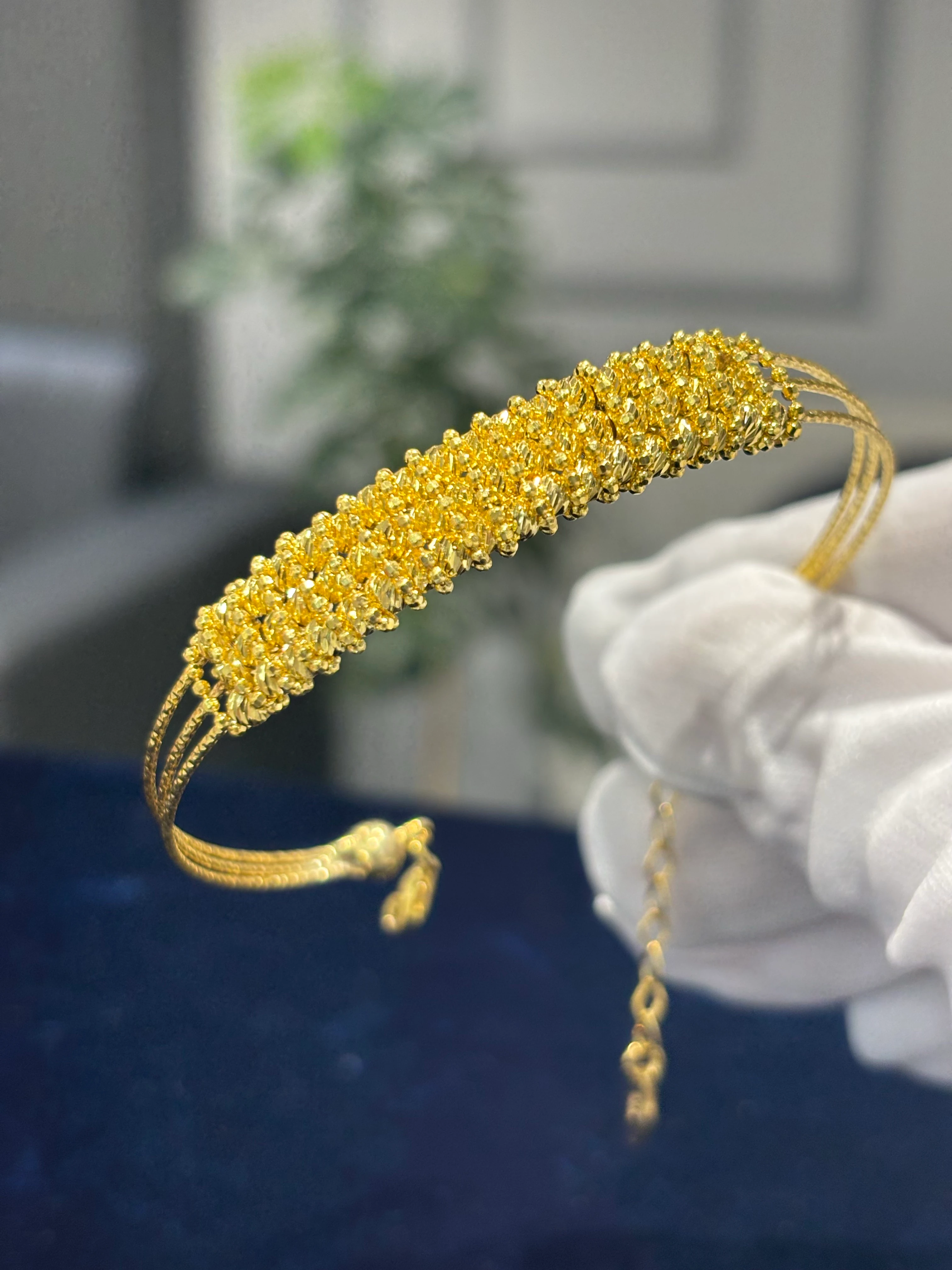 925 Ayar Gümüş Üzeri 22 Ayar Altın Kaplama Süna Model Dorika Kelepçe Bilezik