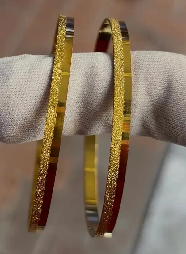 925 Ayar Gümüş Üzeri 22 Ayar Altın Kaplama Simli Ray Ajda Bilezik image