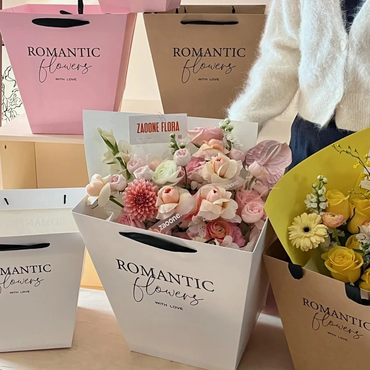 Romantik Flowers Çiçek Buketi Taşıma Çantası - 2 Adet -Beyaz