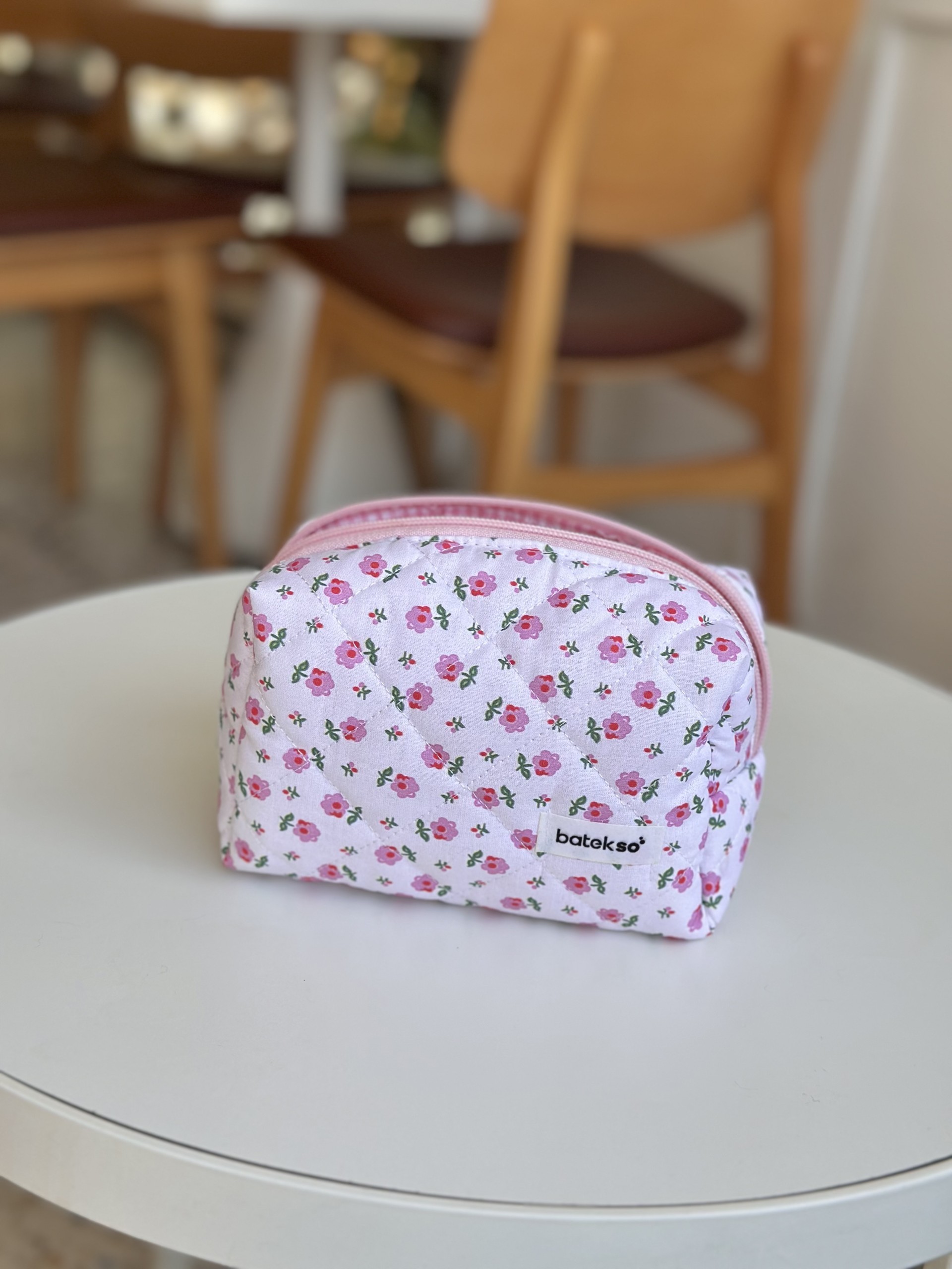 Minik Pembe Çiçek Desenli Makyaj Çantası - Orta Boy