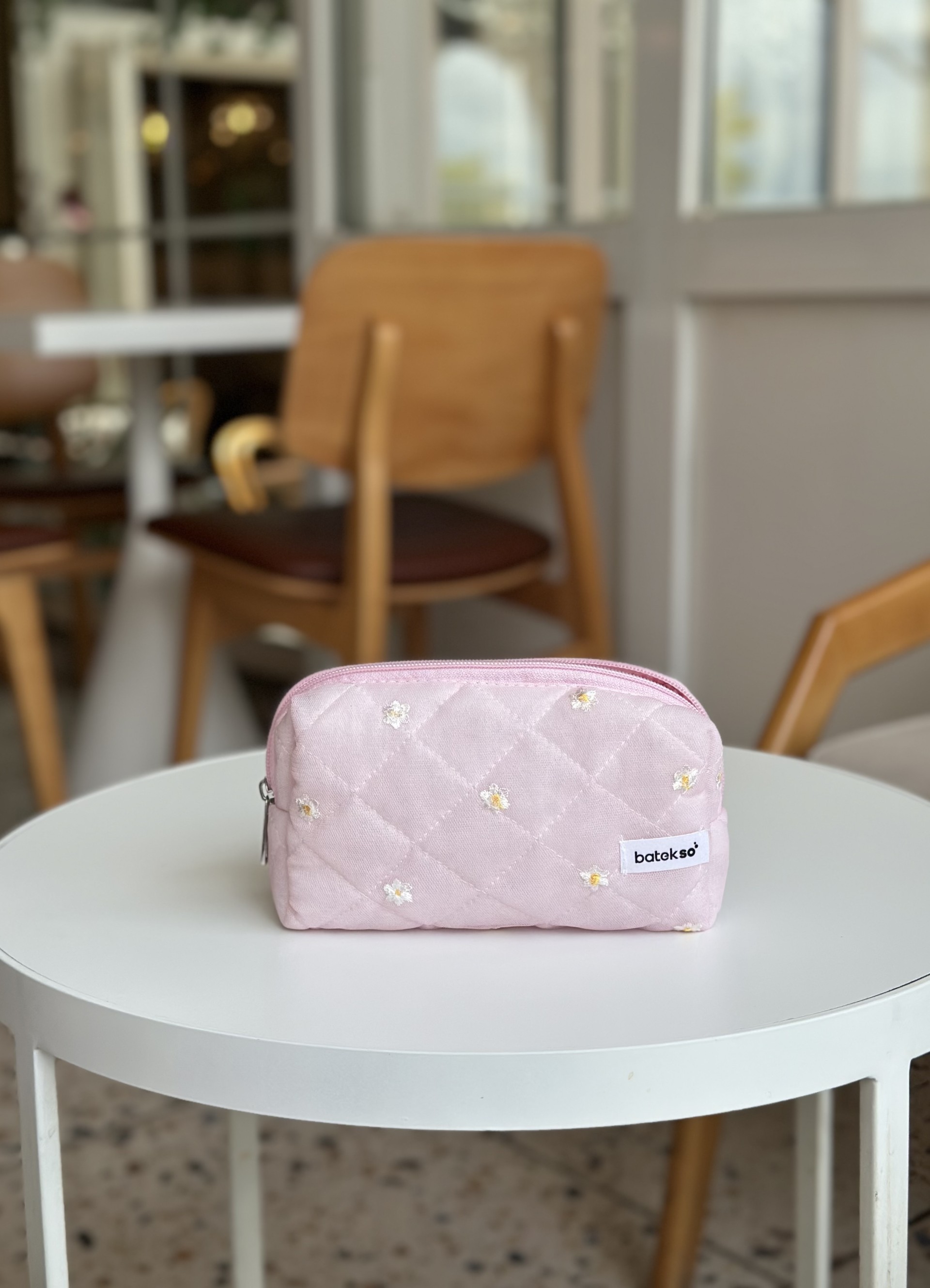 İşlemeli Pembe Papatya Kalem Çantası