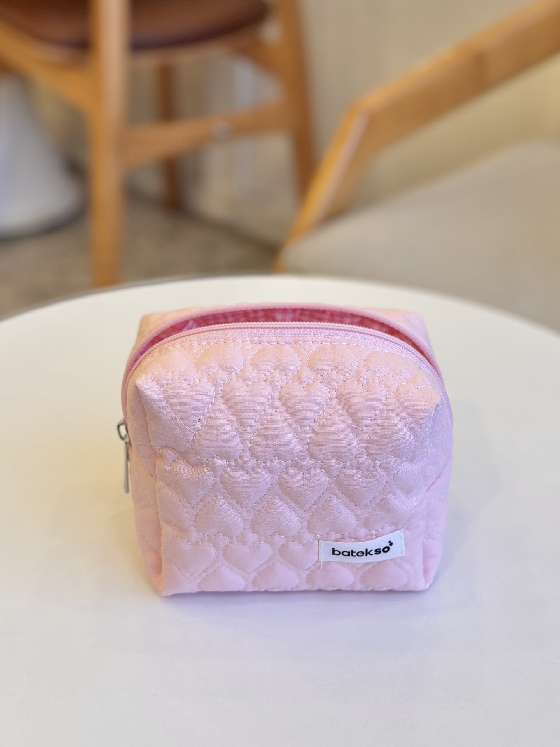Soft Pembe Kalp İşlemeli Makyaj Çantası - Küçük Boy