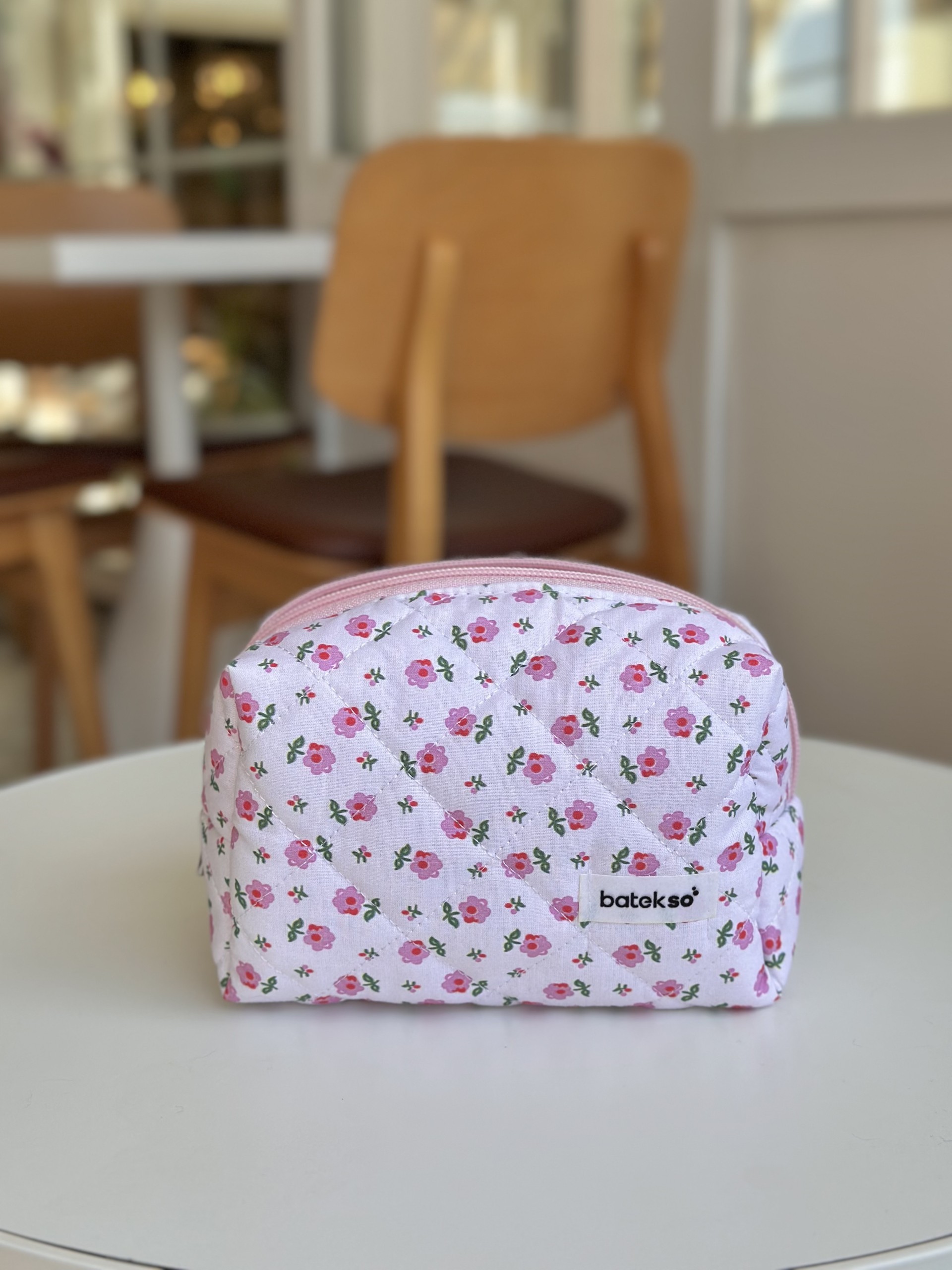 Minik Pembe Çiçek Desenli Makyaj Çantası - Orta Boy