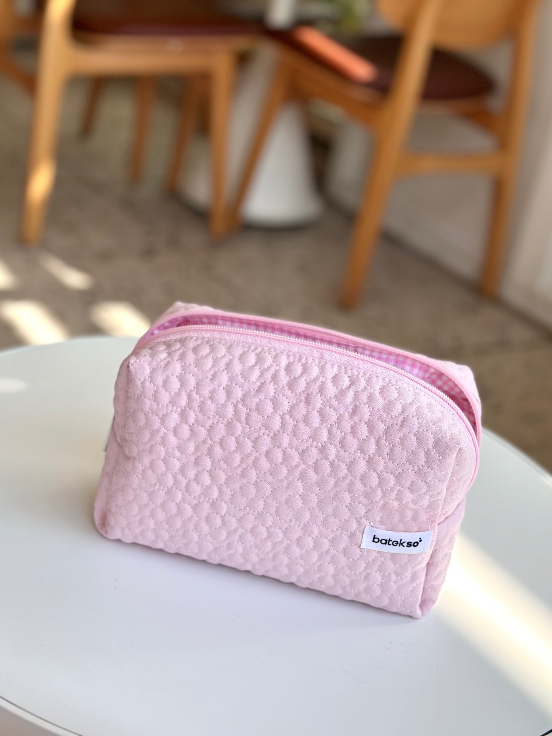 Toz Pembe Çiçek İşlemeli Makyaj Çantası - Büyük Boy