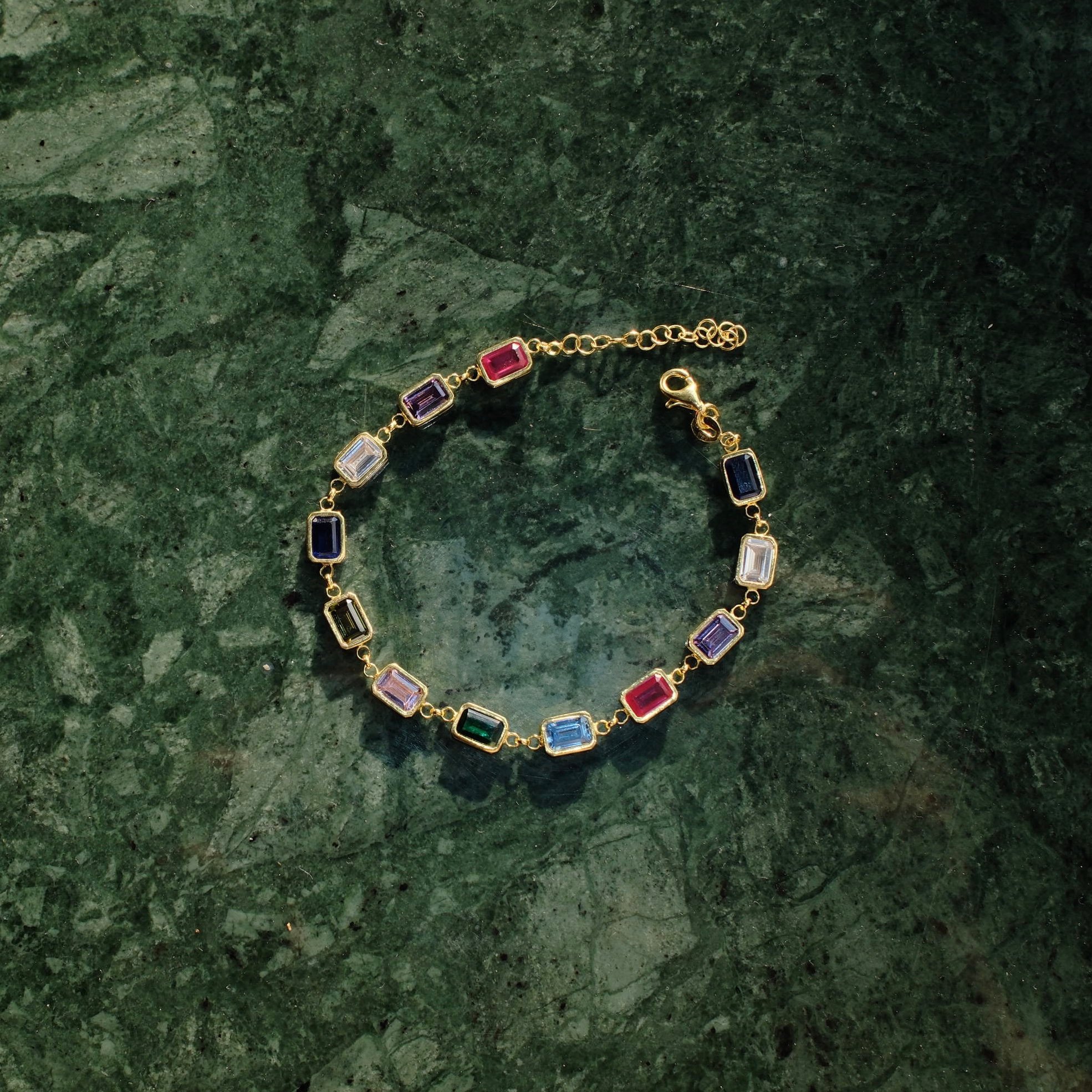 EMERALD CUT NATUREL STONES BRACELET