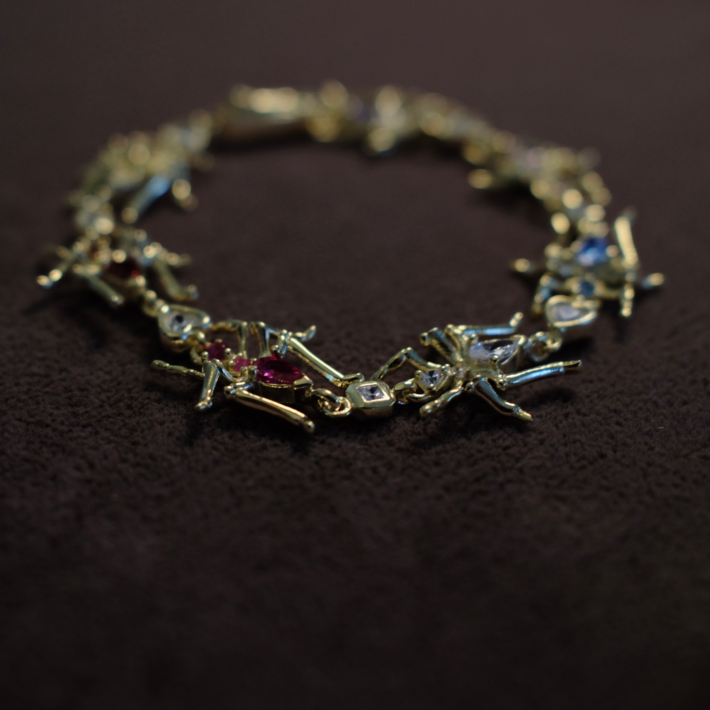 ANT TENNIS BRACELET