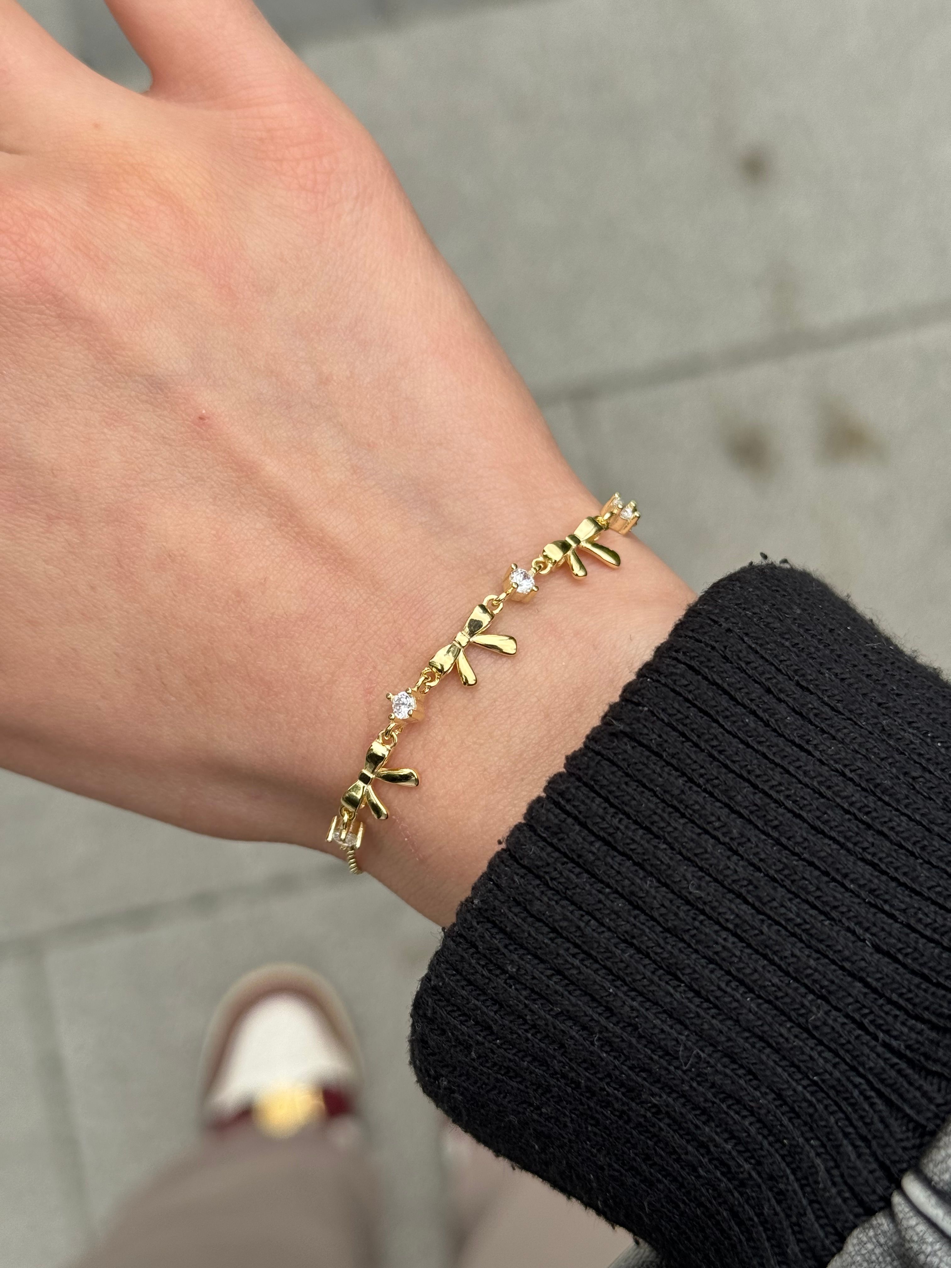 THE REPEATING BOW BRACELET - GOLD