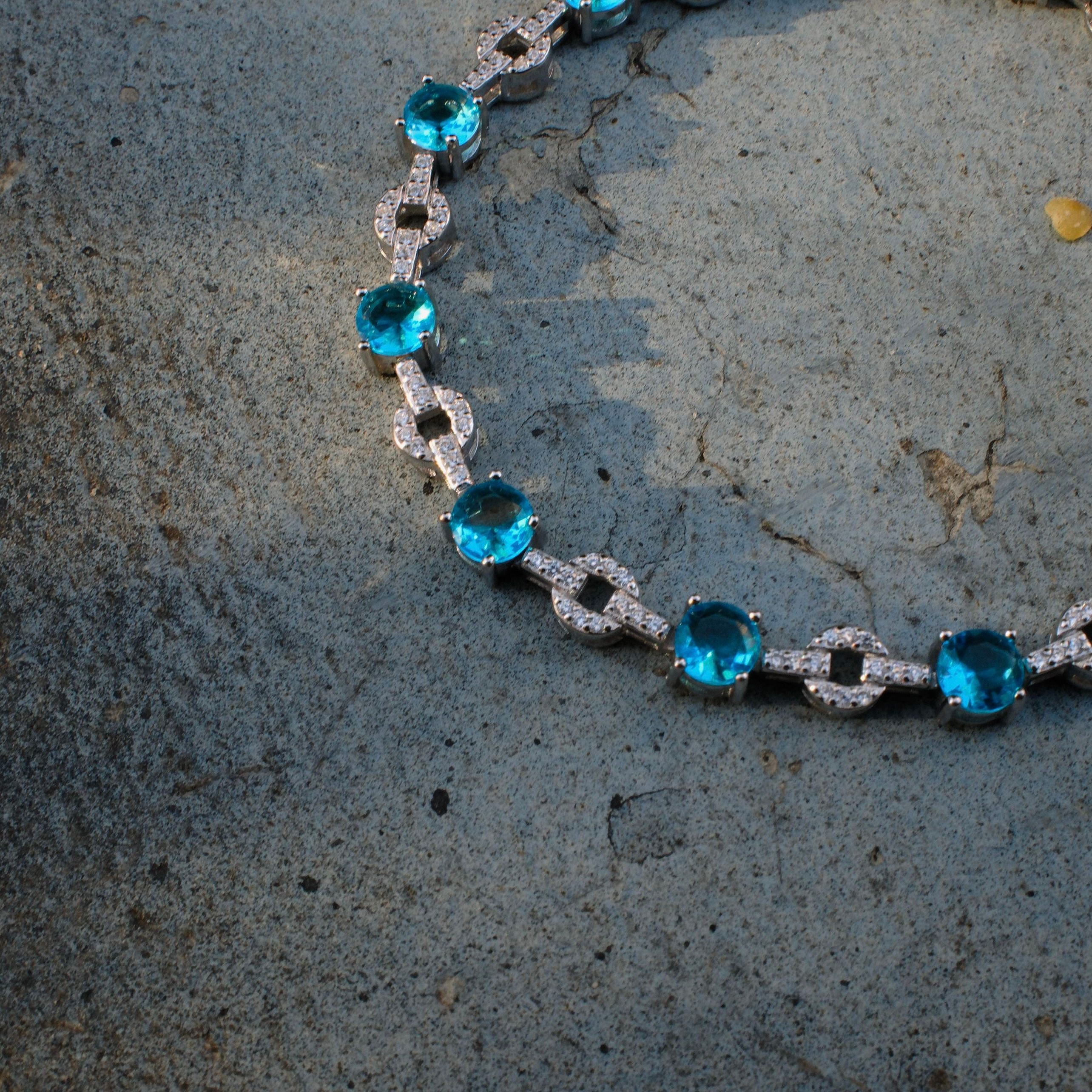 AQUA GEM AND MOTIF BRACELET