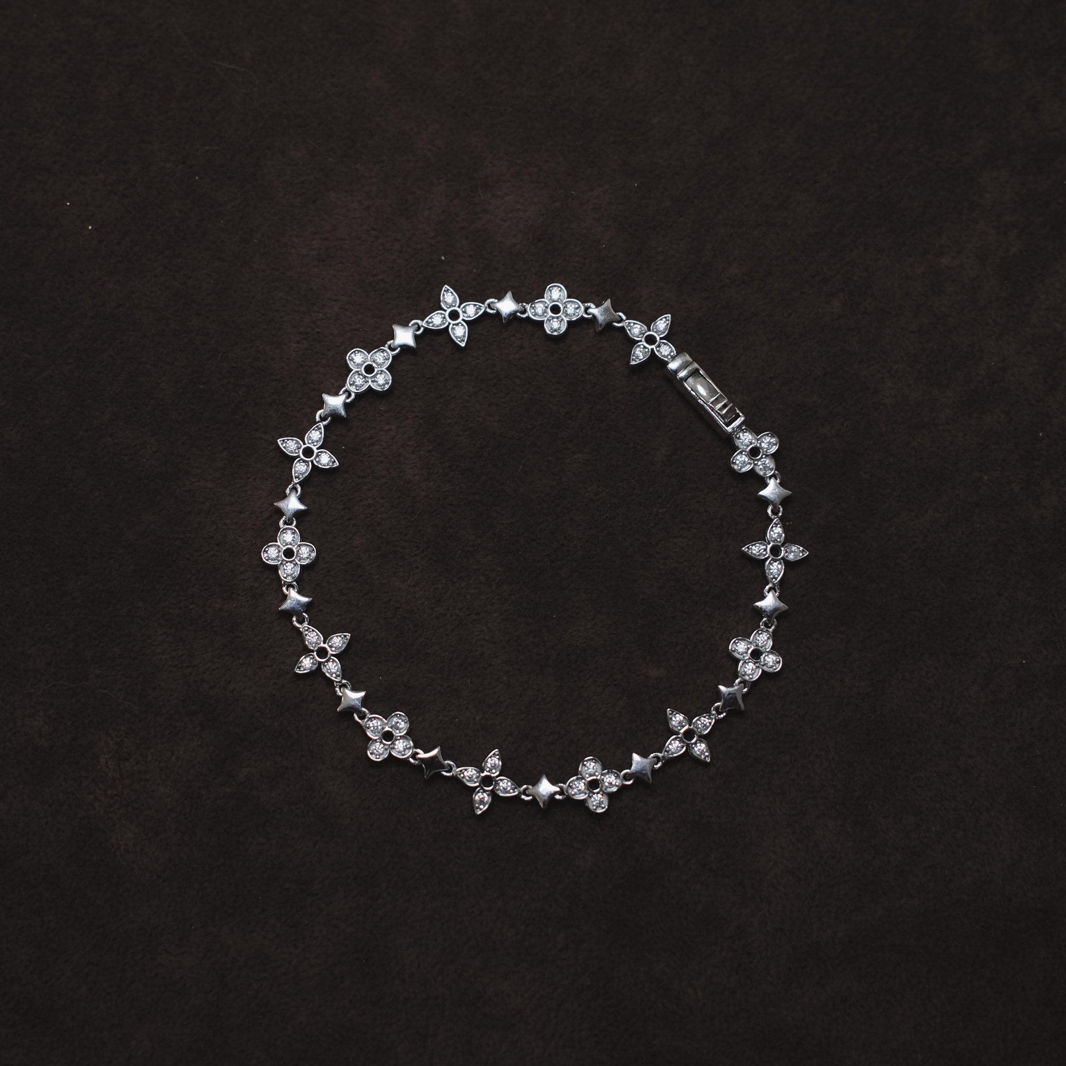 Van Musdo Bracelet