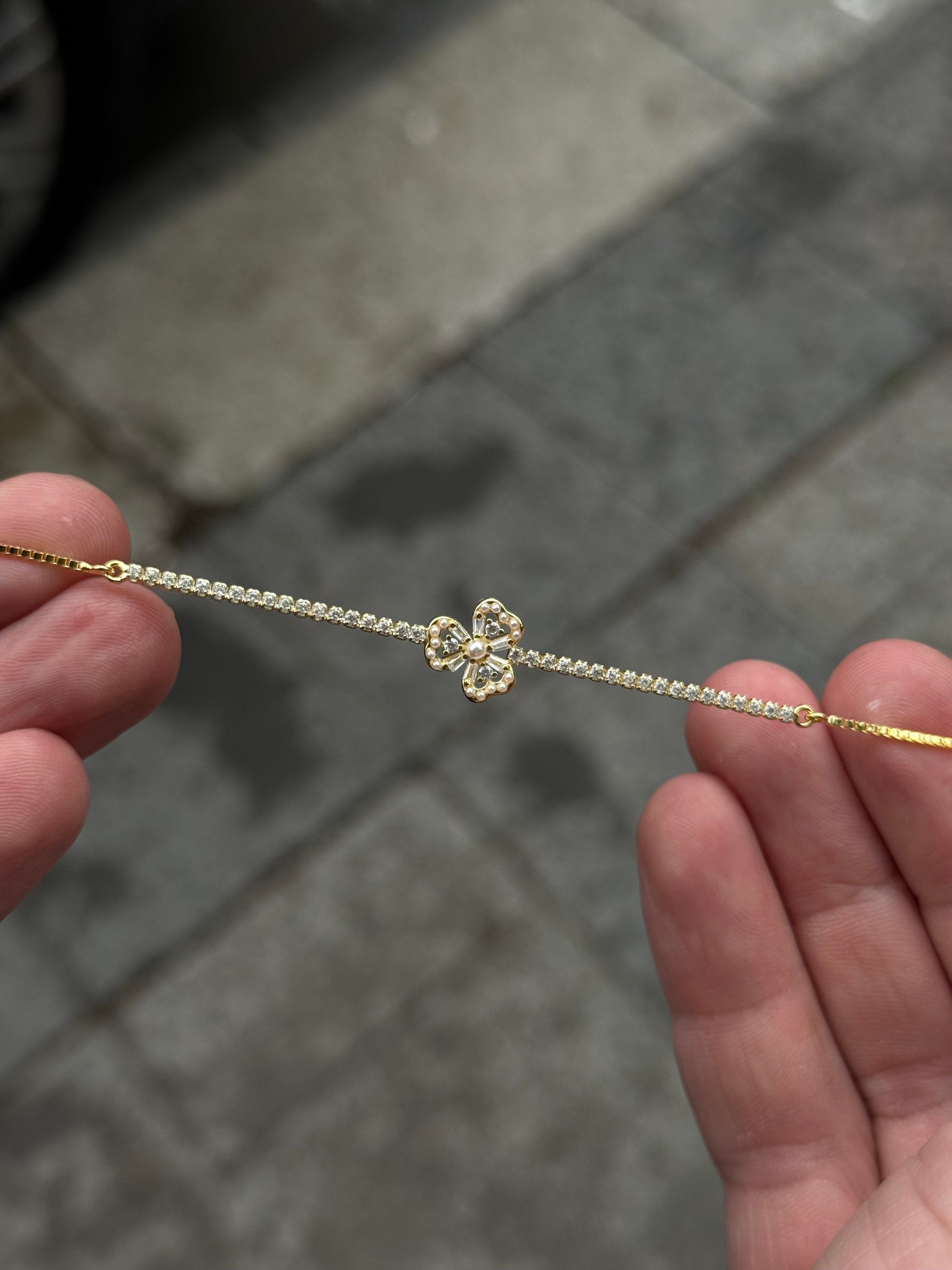 PEARL FLOWER TENNIS BRACELET
