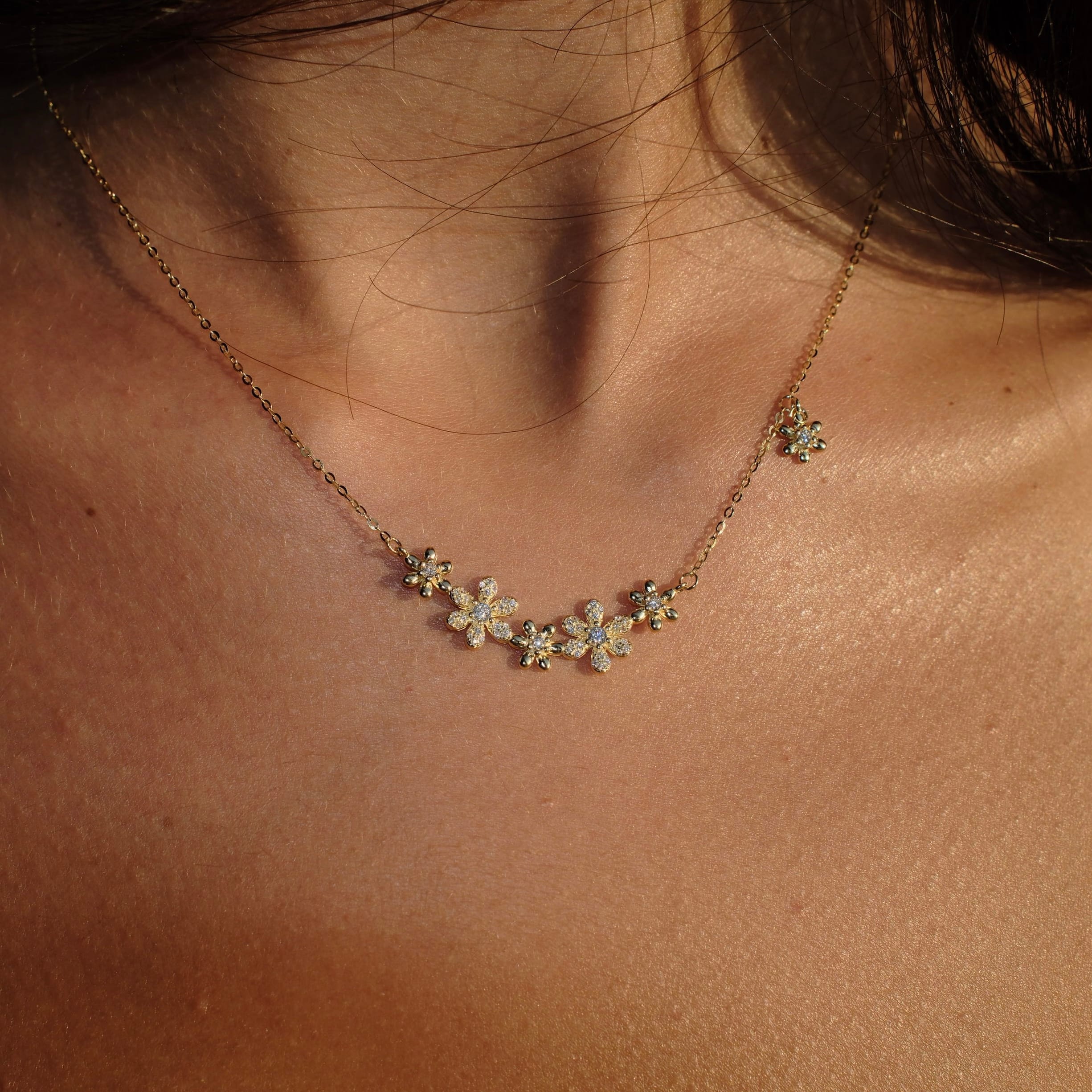 Flower Necklace 3