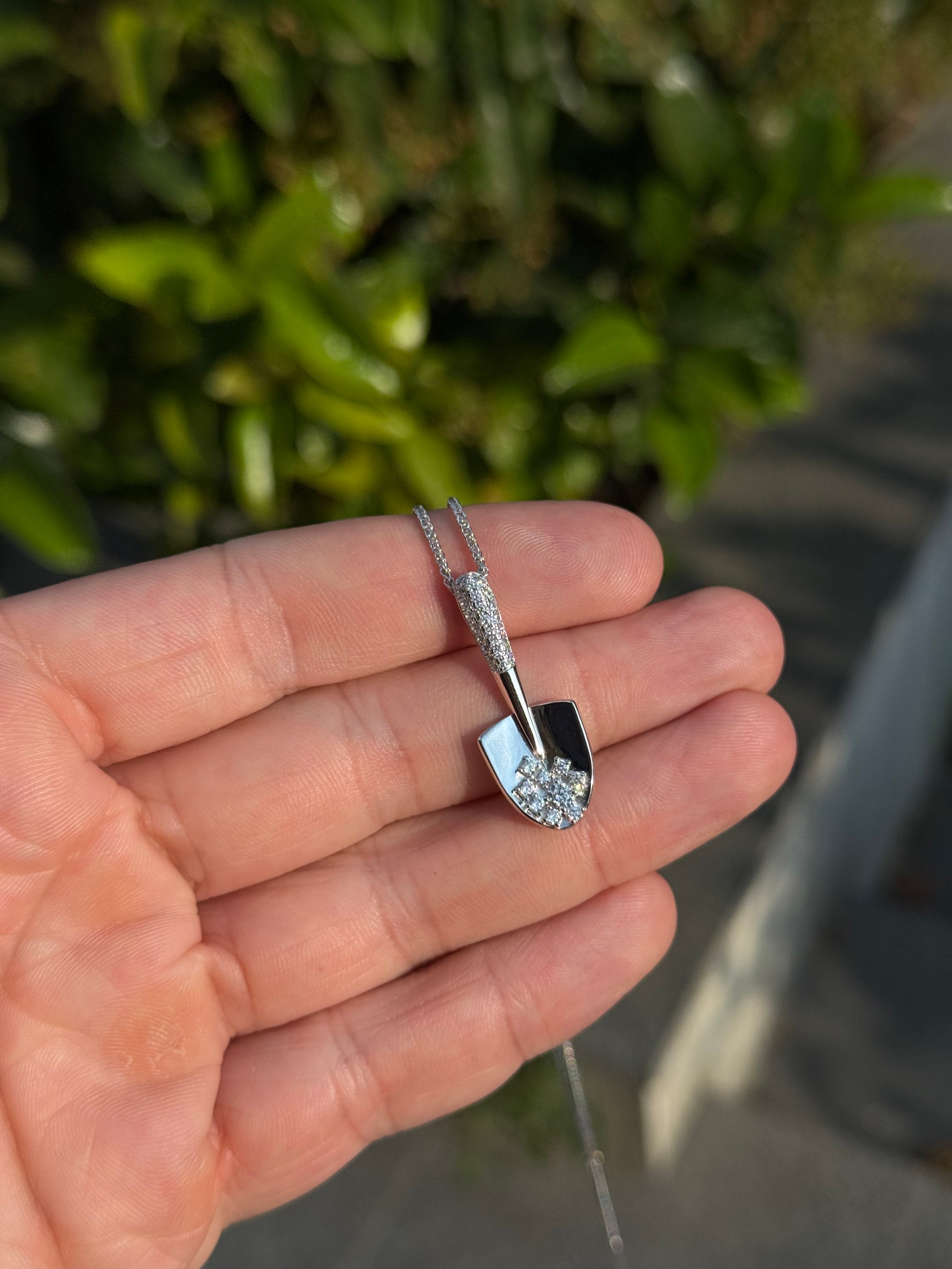 The Shovel Necklace