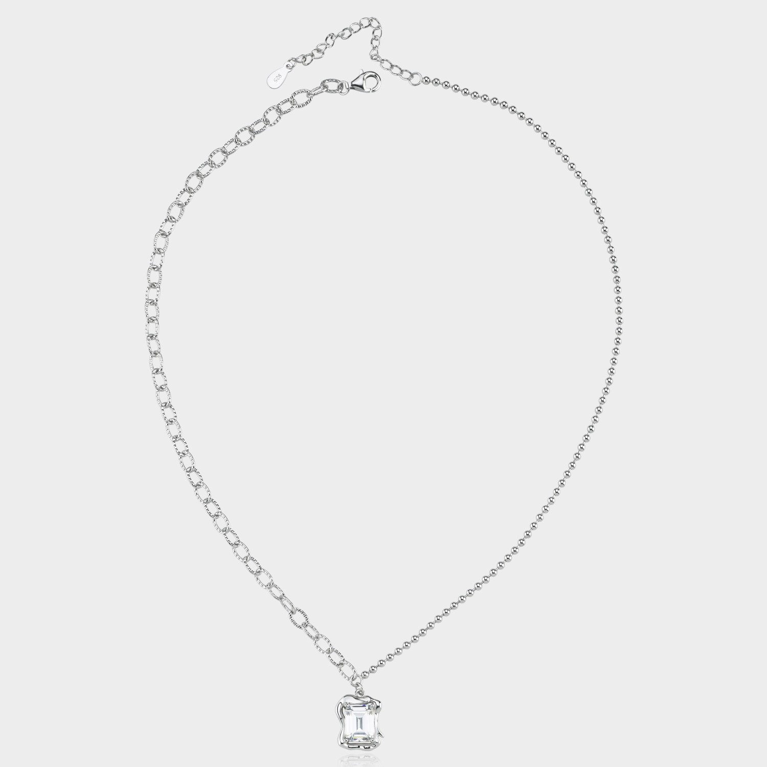 THE CANON NECKLACE