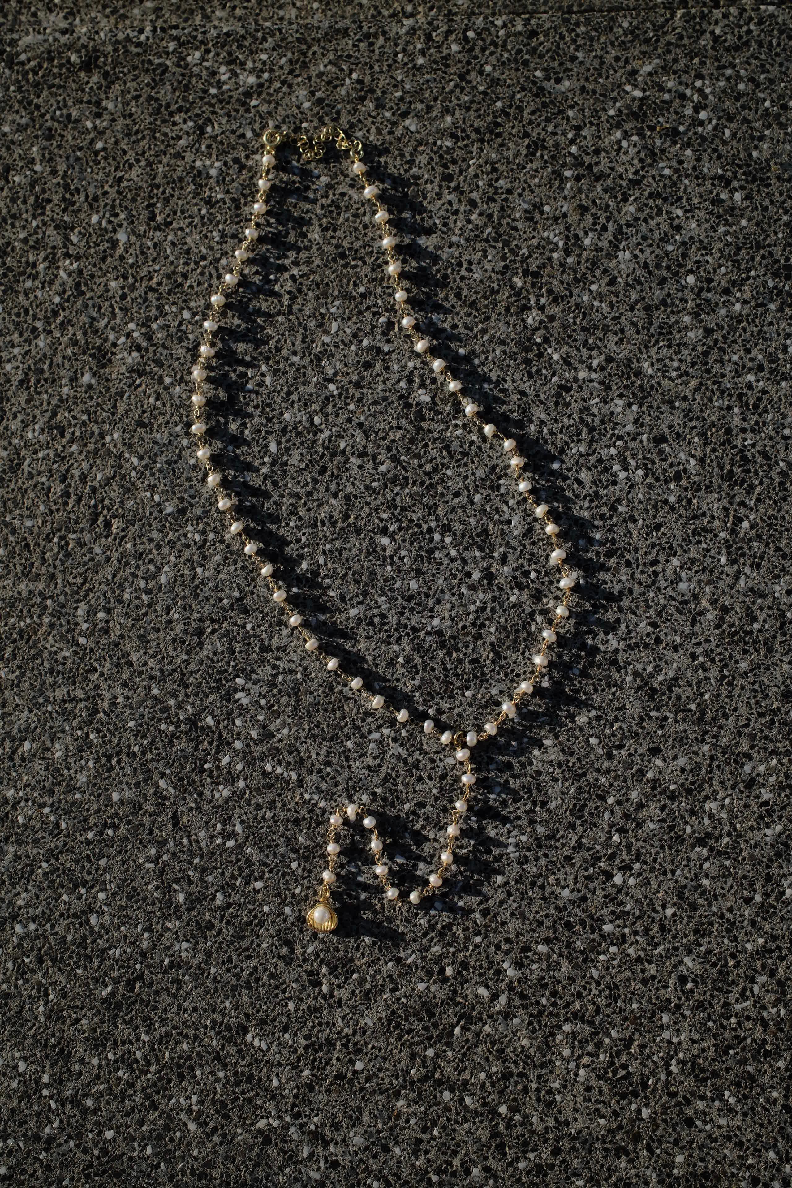 NATUREL PEARL Y NECKLACE