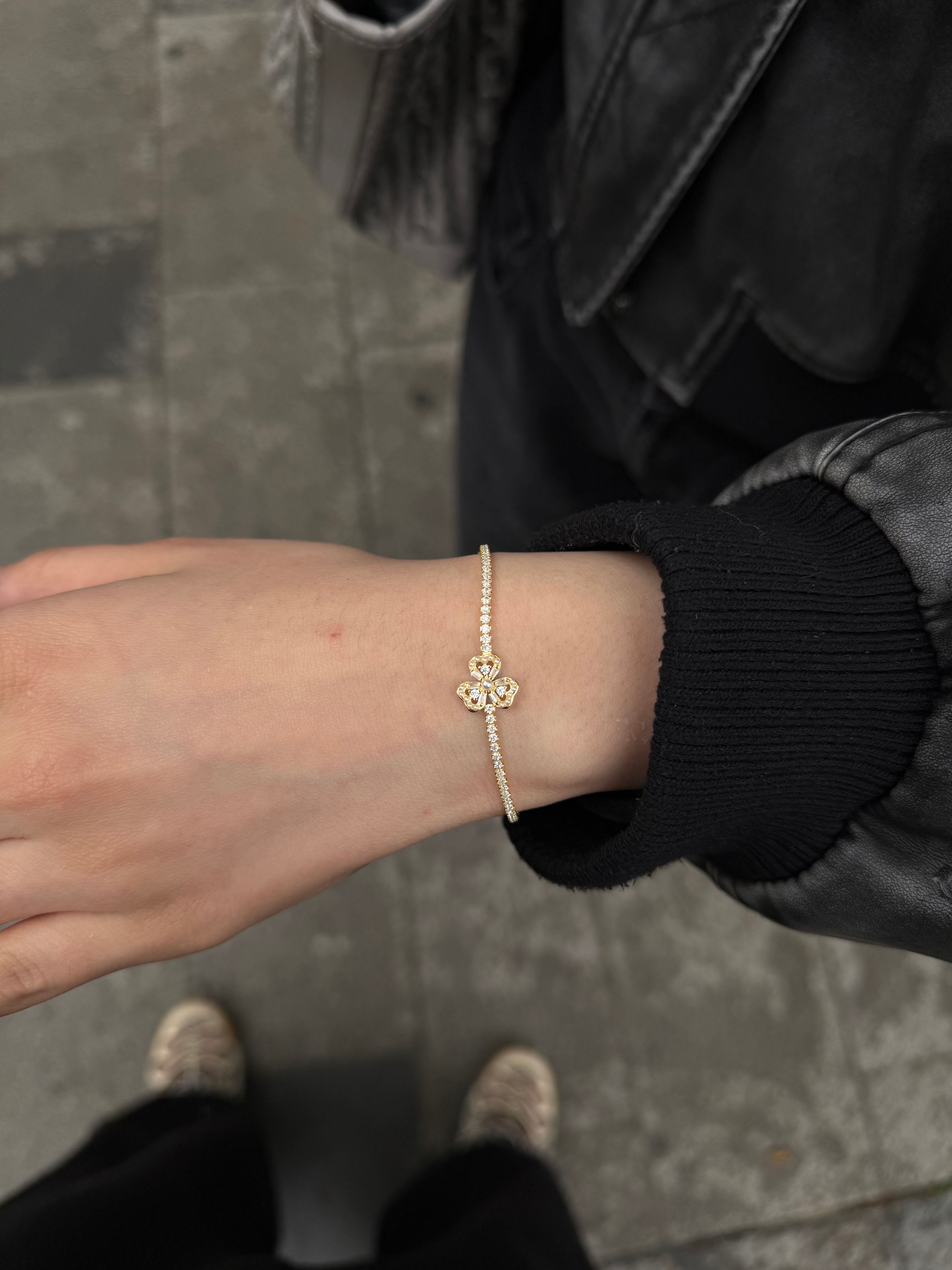 PEARL FLOWER TENNIS BRACELET